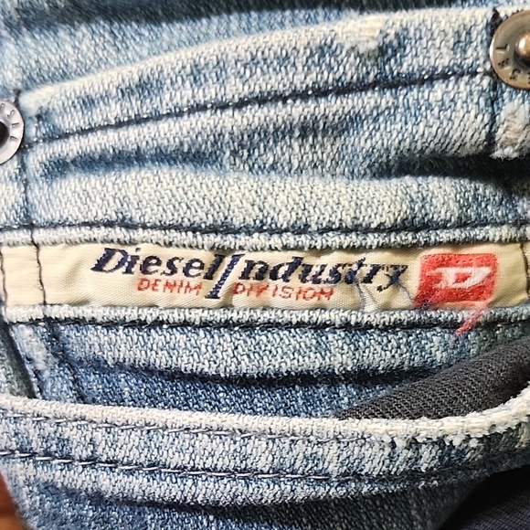 Diesel Denim Blue Straight Leg Jeans Vintage 00s - Picture 9 of 9